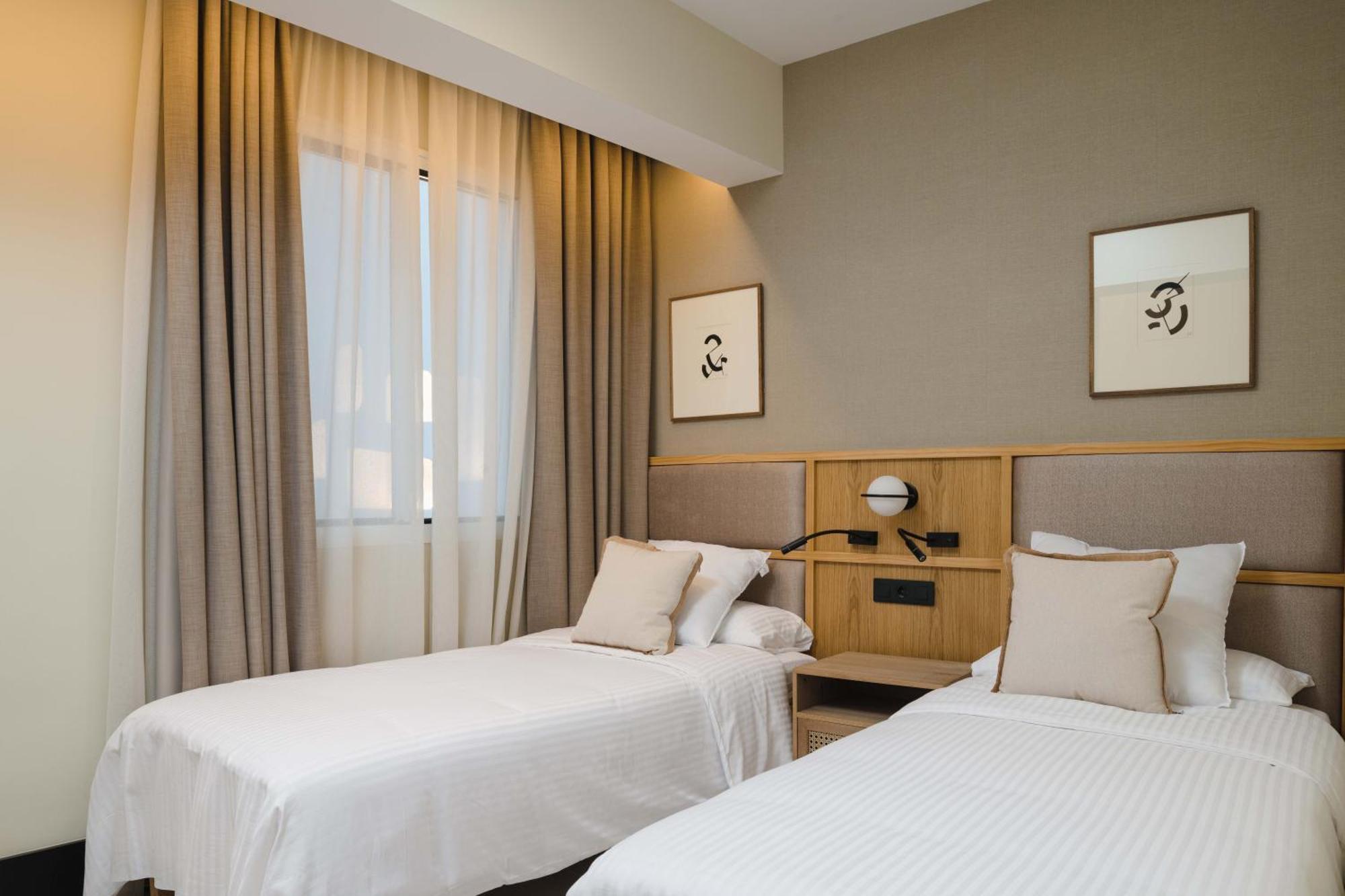 Blue Marina Suites - Boutique Apartments أرّاثيفي المظهر الخارجي الصورة