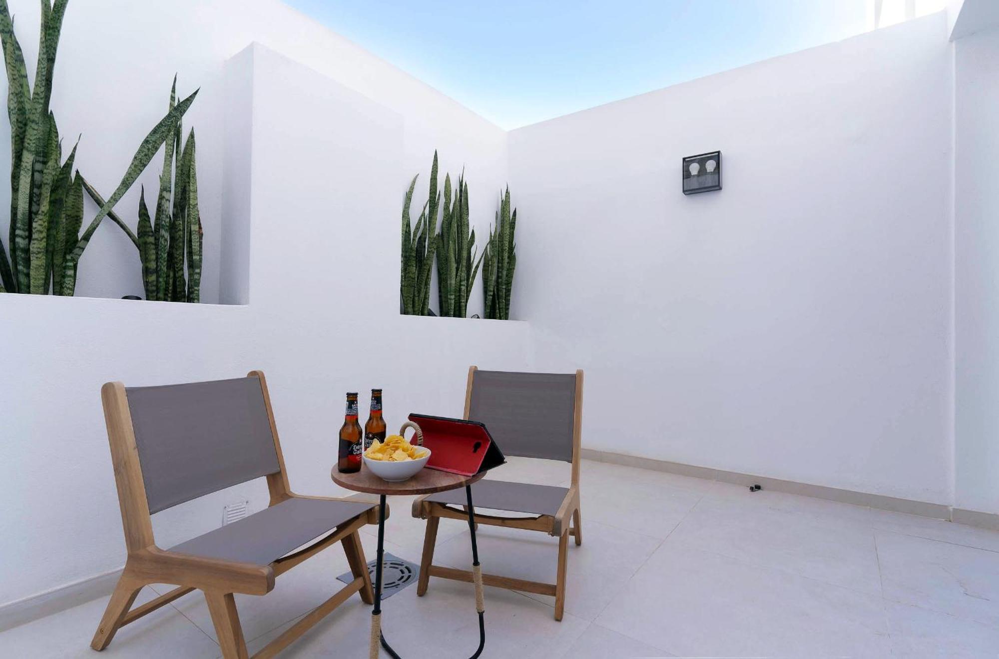 Blue Marina Suites - Boutique Apartments أرّاثيفي المظهر الخارجي الصورة