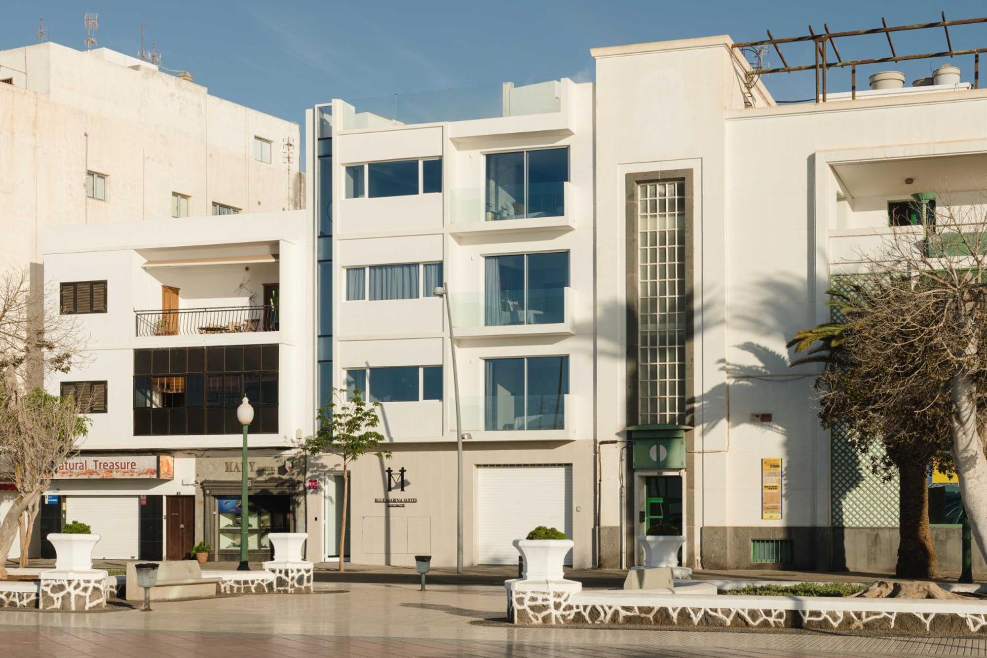 Blue Marina Suites - Boutique Apartments أرّاثيفي المظهر الخارجي الصورة